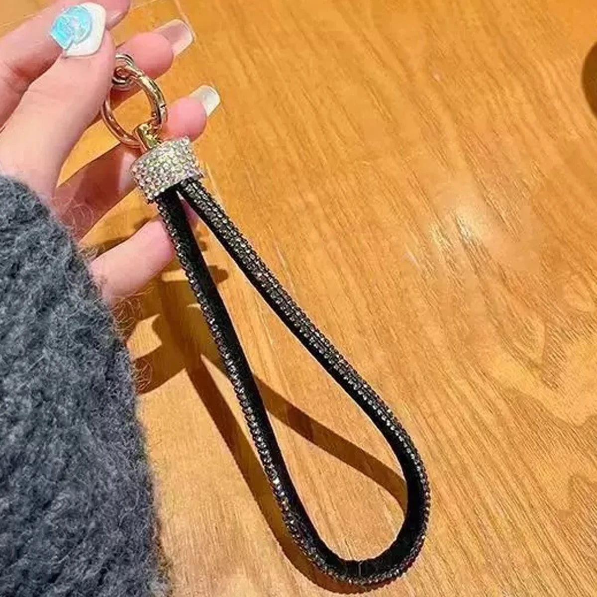 Rhinestone Phone Lanyard – Bling Crystal Wrist Strap & Phone Charm Chain for Women