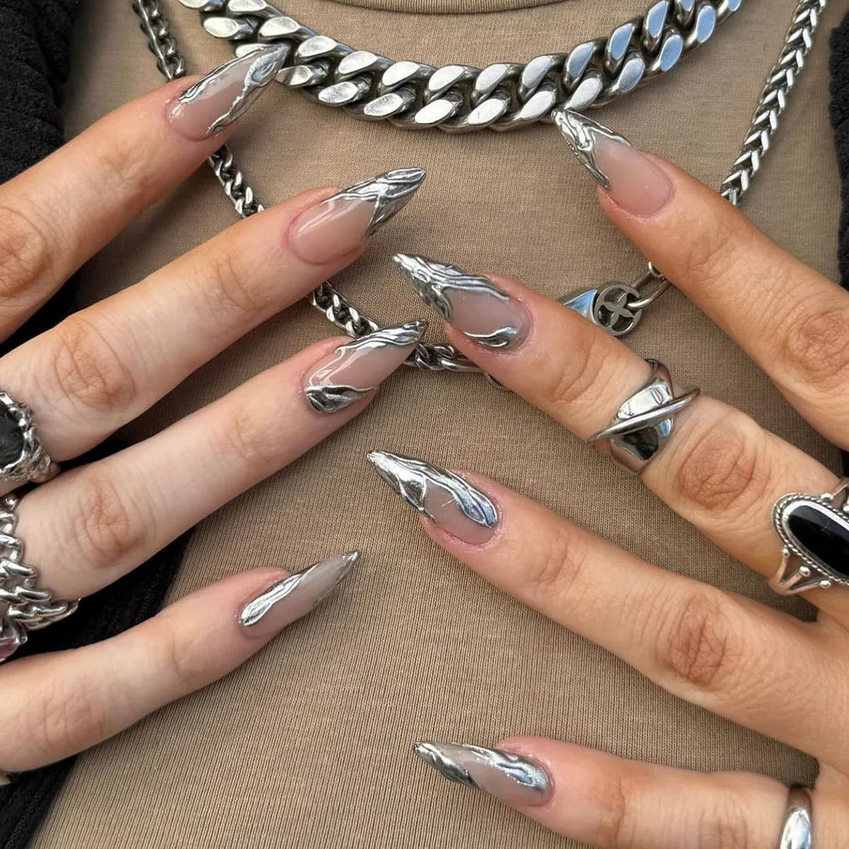 24Pcs Black Y2K Press On Nails, Diamond Butterfly Halloween Long Almond Tips