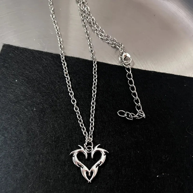 Y2K Flail Fire Heart Teeth Pendant Necklace - Grunge Punk Charm