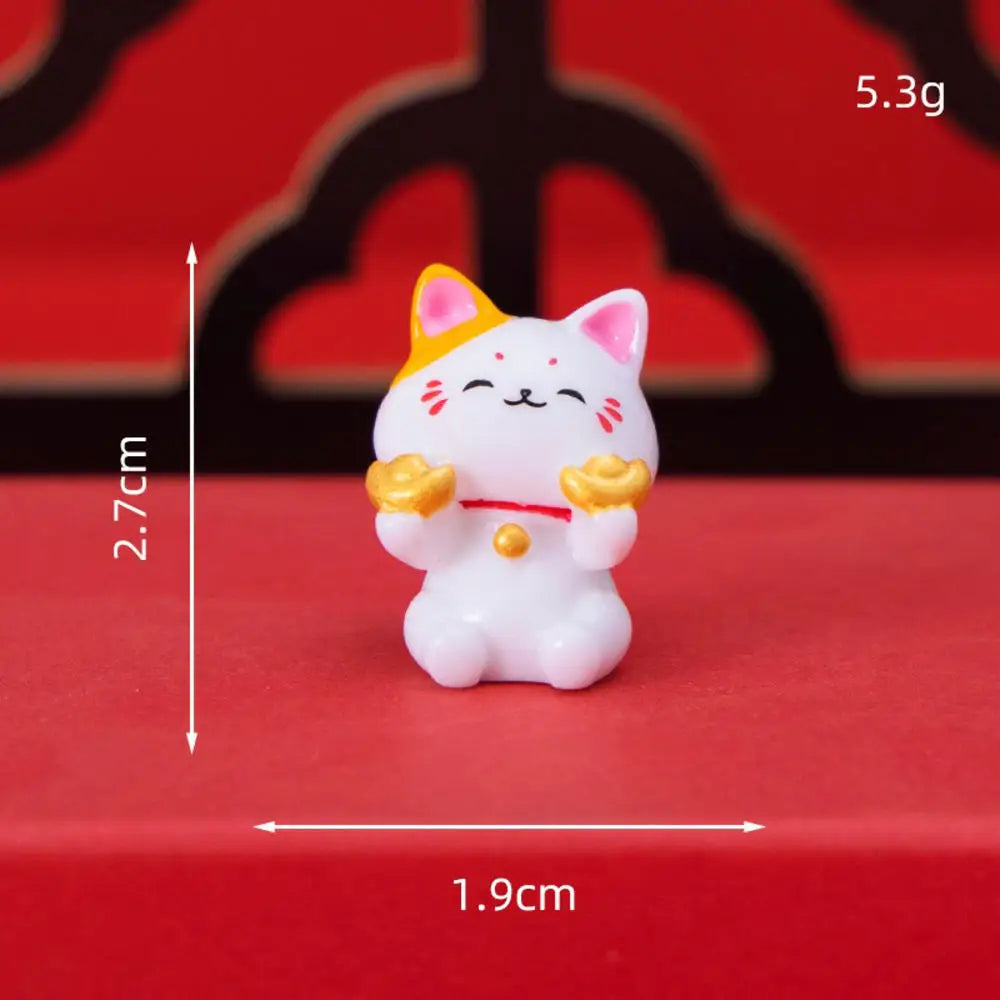 Black Cat Resin Figurine Mini Cartoon Animal Ornament Desktop Decoration Car Micro-Landscape