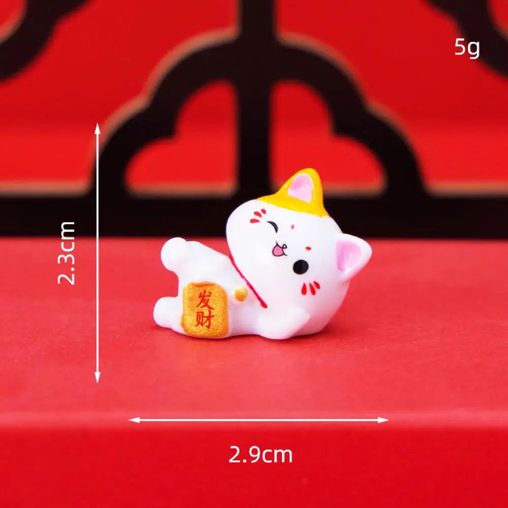 Black Cat Resin Figurine Mini Cartoon Animal Ornament Desktop Decoration Car Micro-Landscape