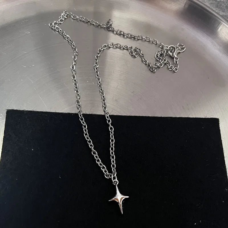 Y2K Flail Fire Heart Teeth Pendant Necklace - Grunge Punk Charm