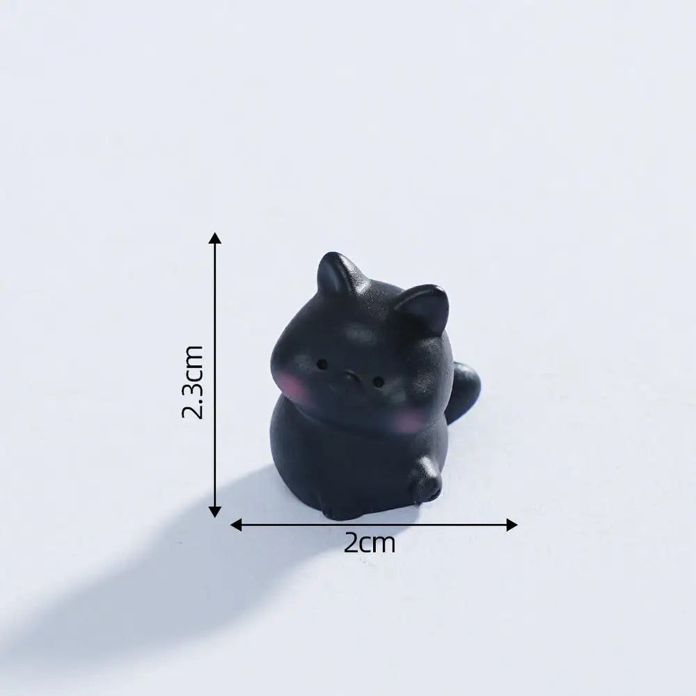 Black Cat Resin Figurine Mini Cartoon Animal Ornament Desktop Decoration Car Micro-Landscape