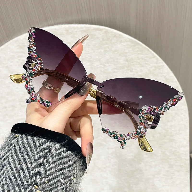 Rimless Butterfly Sunglasses – Cat-Eye Oversized Fashion Shades for Women