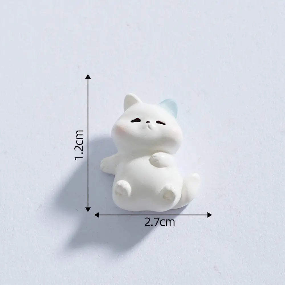 Black Cat Resin Figurine Mini Cartoon Animal Ornament Desktop Decoration Car Micro-Landscape