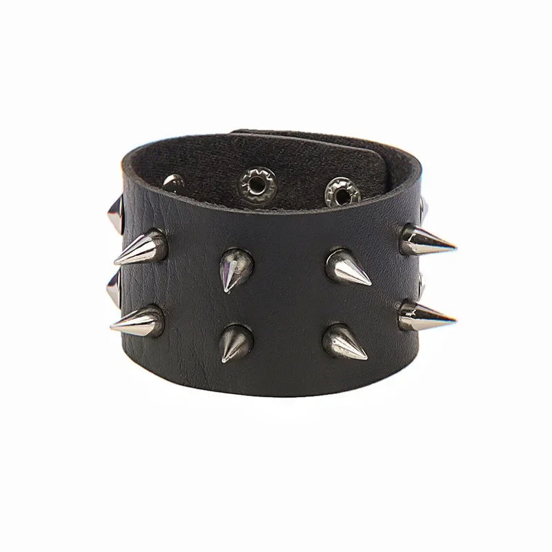 90s Heart Gothic Spike Bracelet – Adjustable Black Studded Faux Leather Punk Rock Wristband