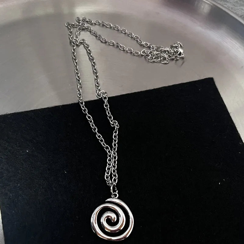 Y2K Flail Fire Heart Teeth Pendant Necklace - Grunge Punk Charm