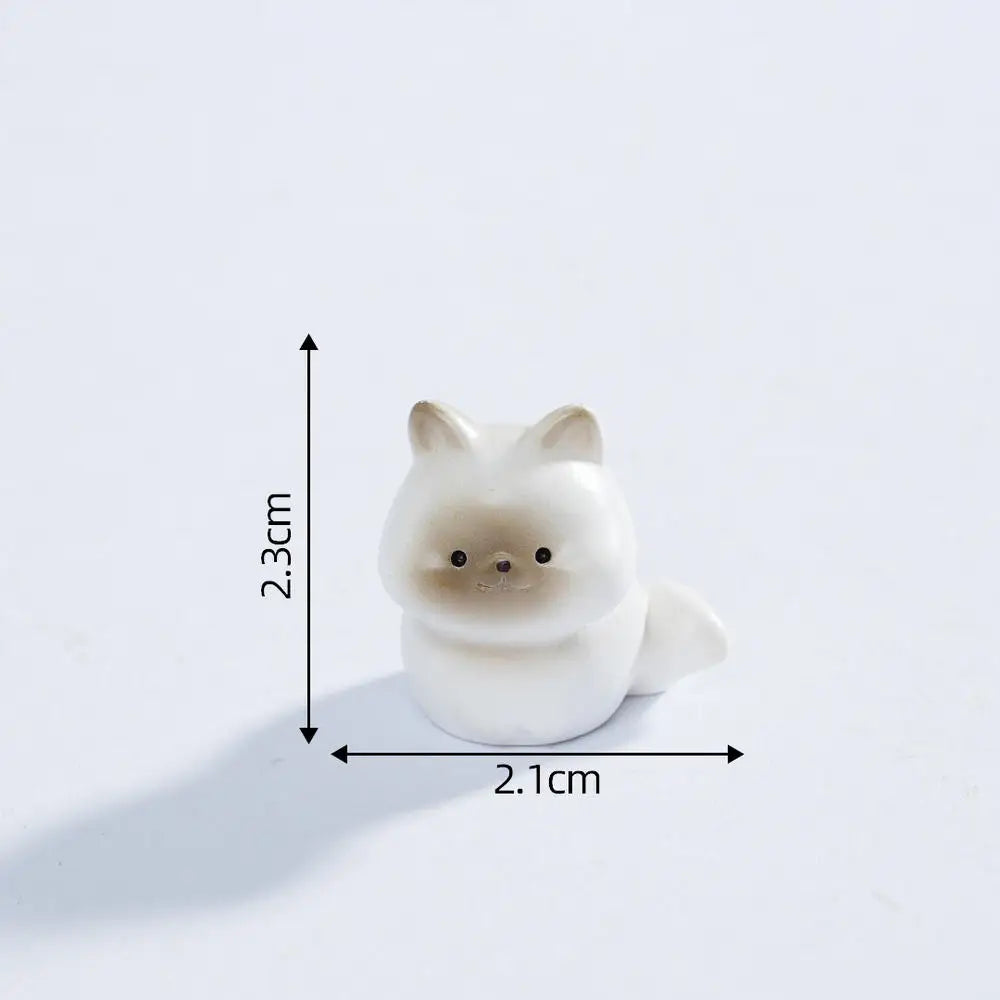 Black Cat Resin Figurine Mini Cartoon Animal Ornament Desktop Decoration Car Micro-Landscape