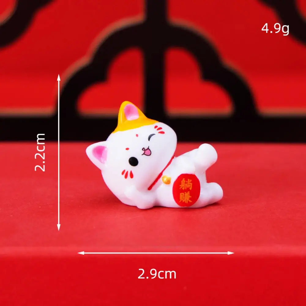 Black Cat Resin Figurine Mini Cartoon Animal Ornament Desktop Decoration Car Micro-Landscape